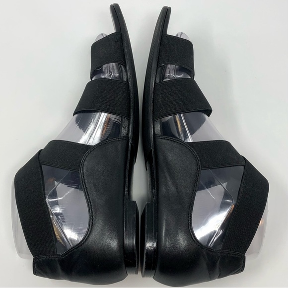 Stuart Weitzman Black Leather and Elastic Crisscross Straps Flat Sandal Open Toe - Picture 6 of 10